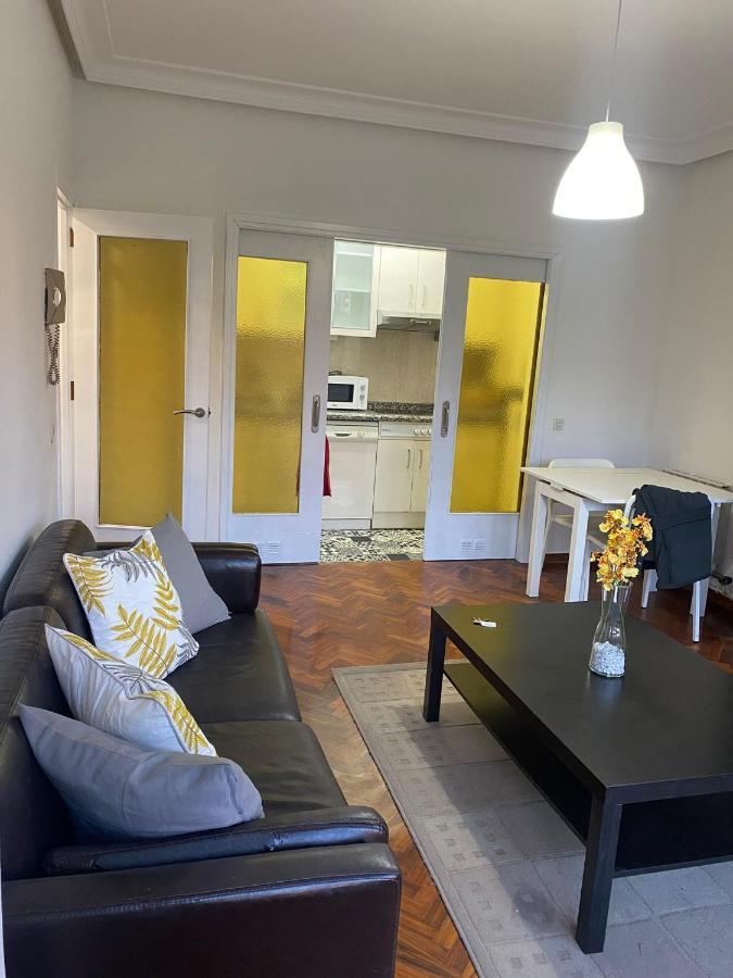 Apartamento Buenavista En Oviedo Eksteriør billede
